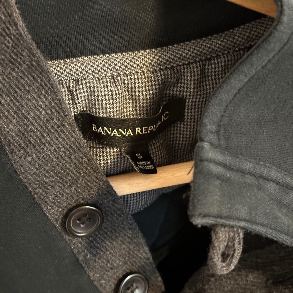 Banana republic sweater